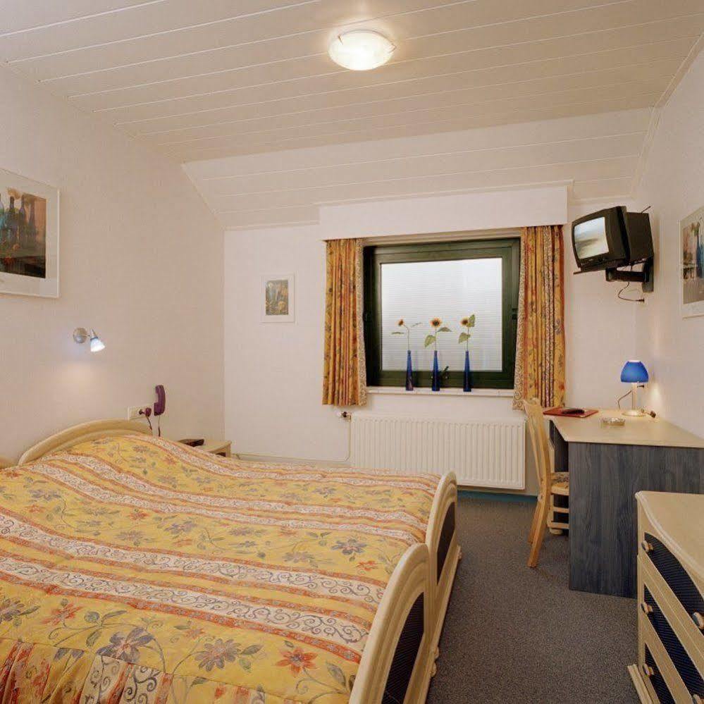 De Drie Linden Hotel Luyksgestel Eksteriør billede